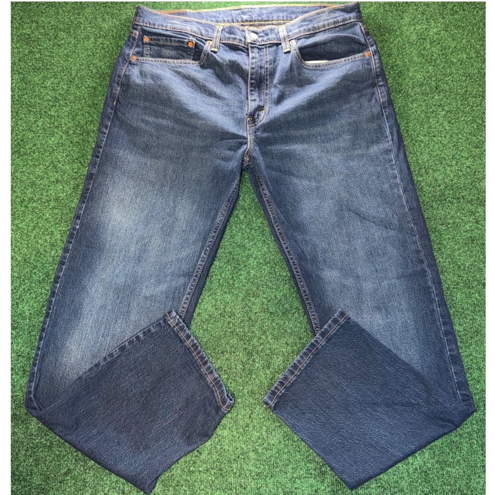 Levis 505 Regular Fit Straight Leg Jeans Mens 36x32 Medium Wash Blue Denim